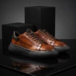 Low-top sneaker Miel suela Negra